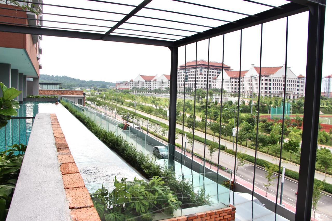 Bell Suites @ Sunsuria City Sepang Exterior photo